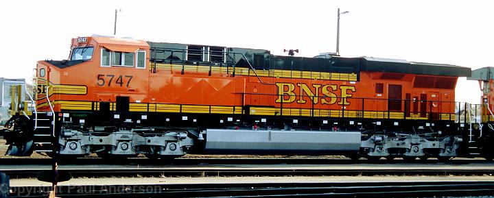 BNSF 5747 AC4400GEVO.jpg